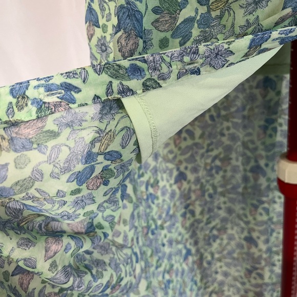 Disney “Alice” button through dress size Large - Picture 3 of 4